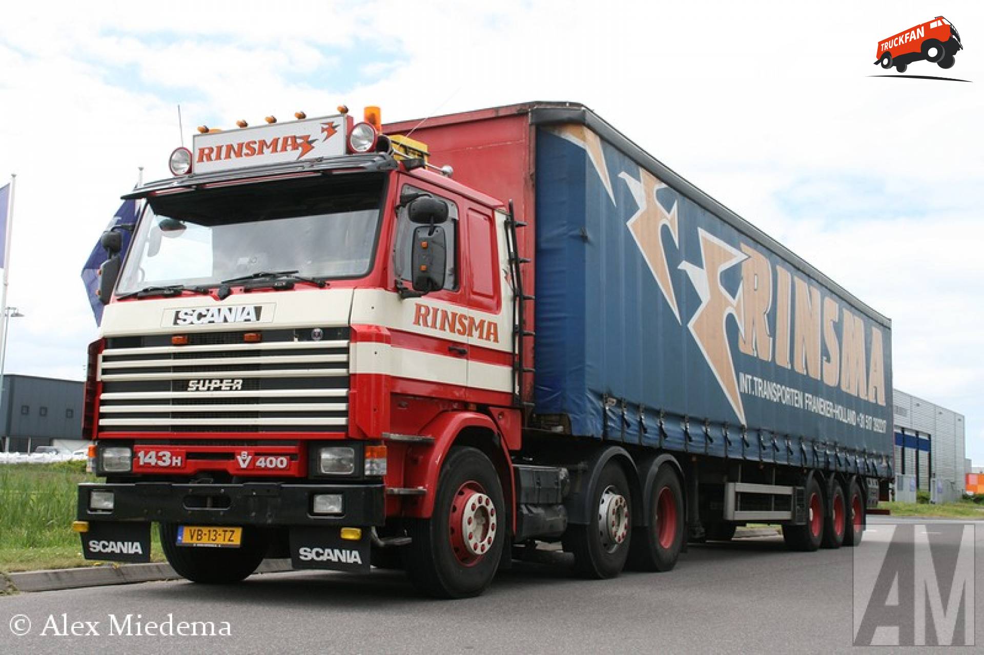 Scania 143