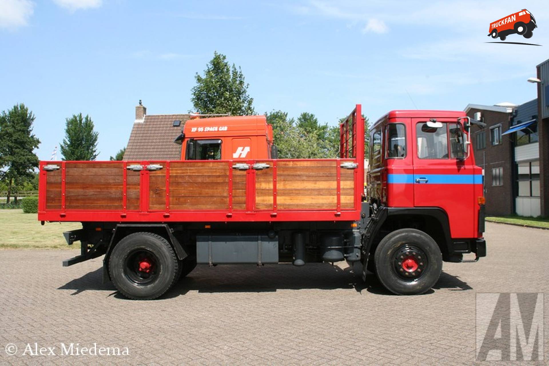 Scania 111