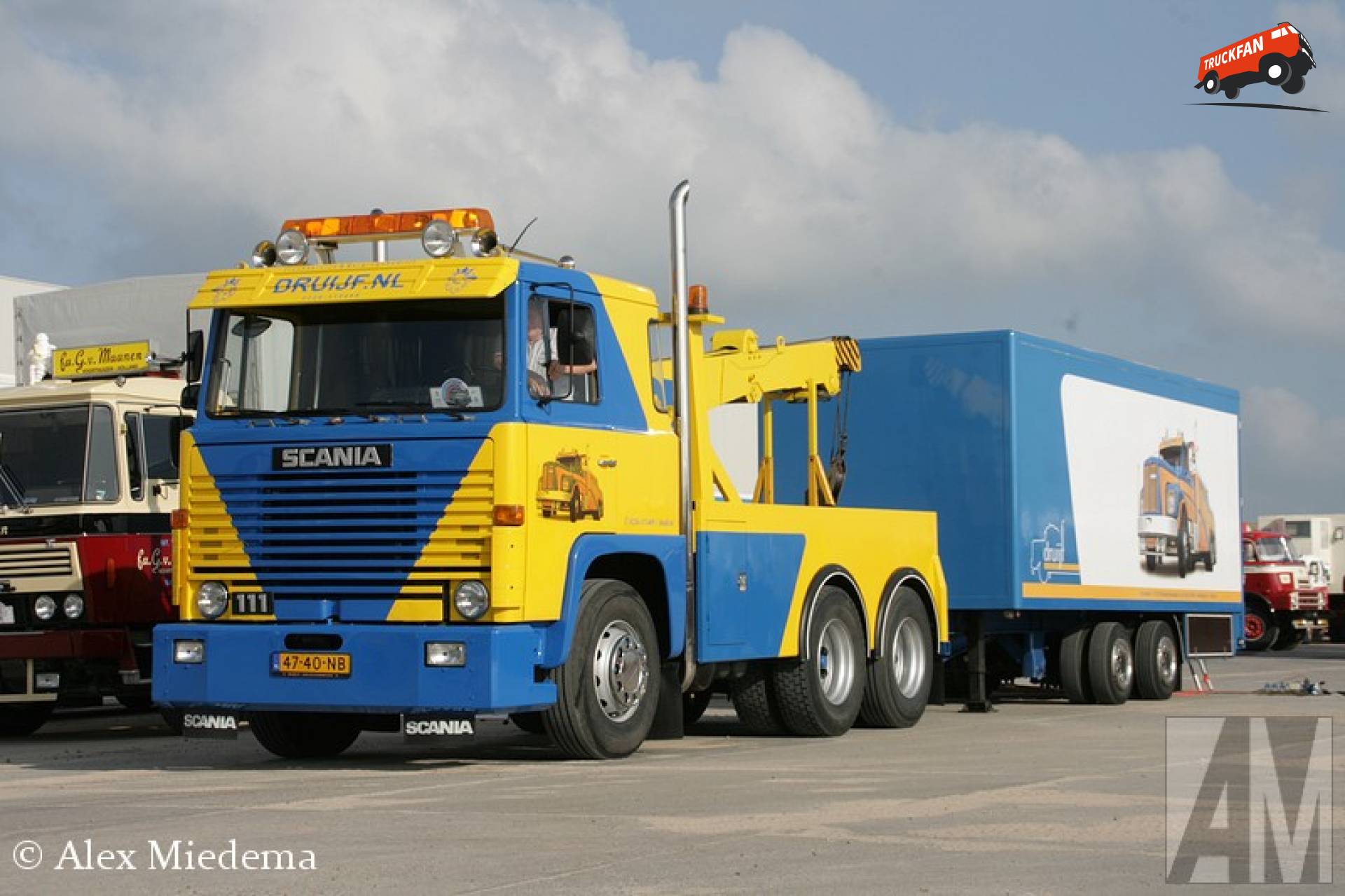 Scania 110