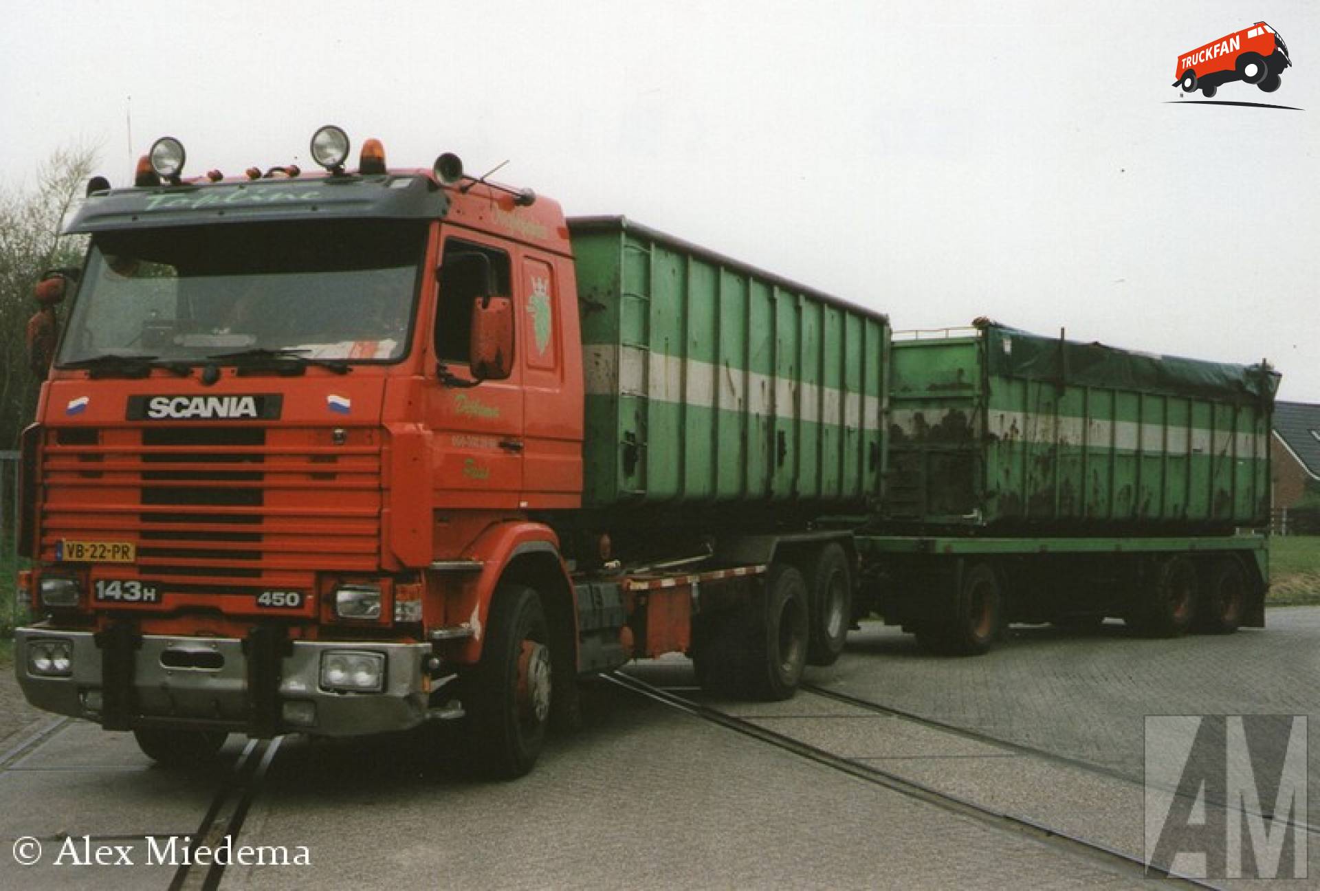 Scania 143