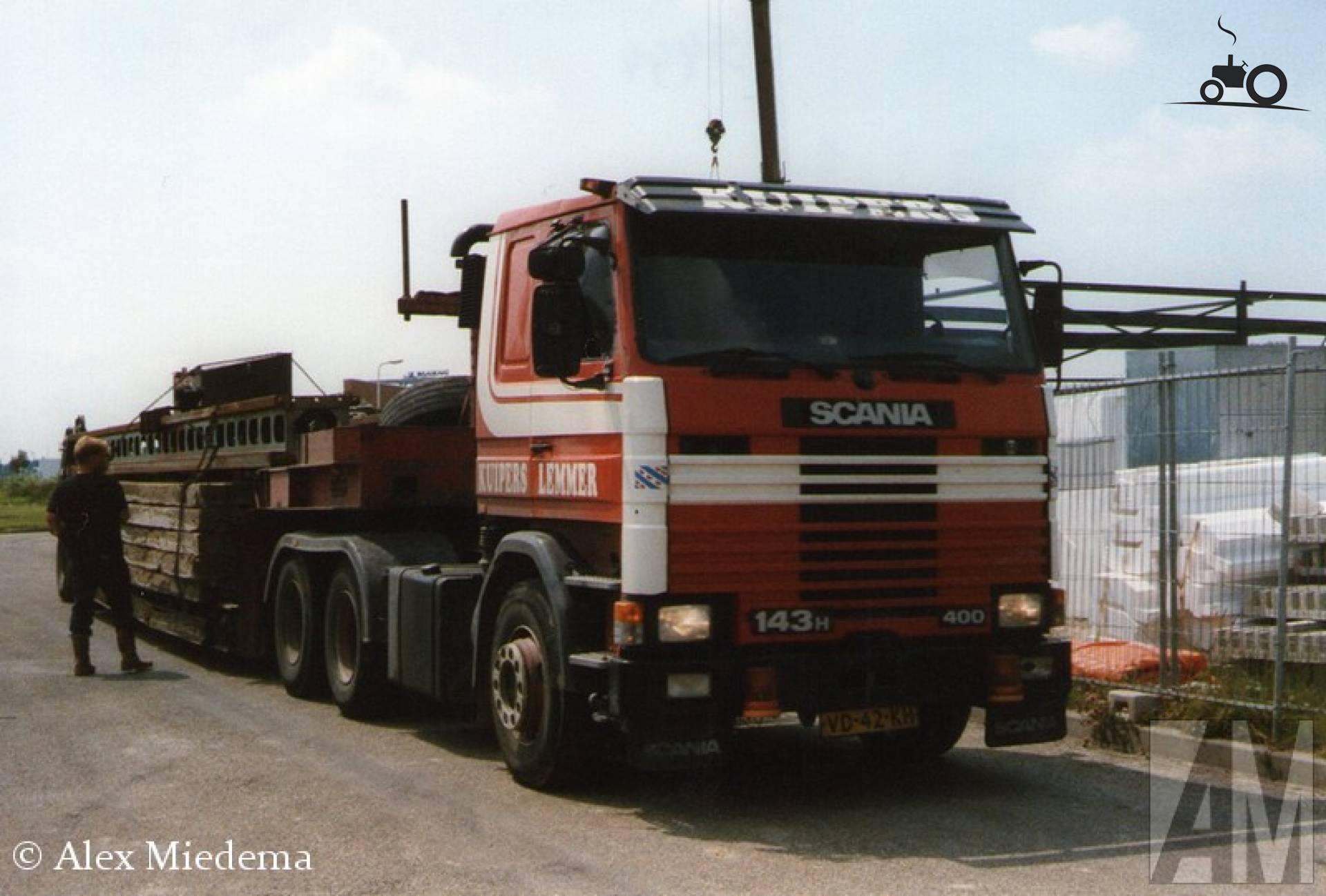 Scania 143
