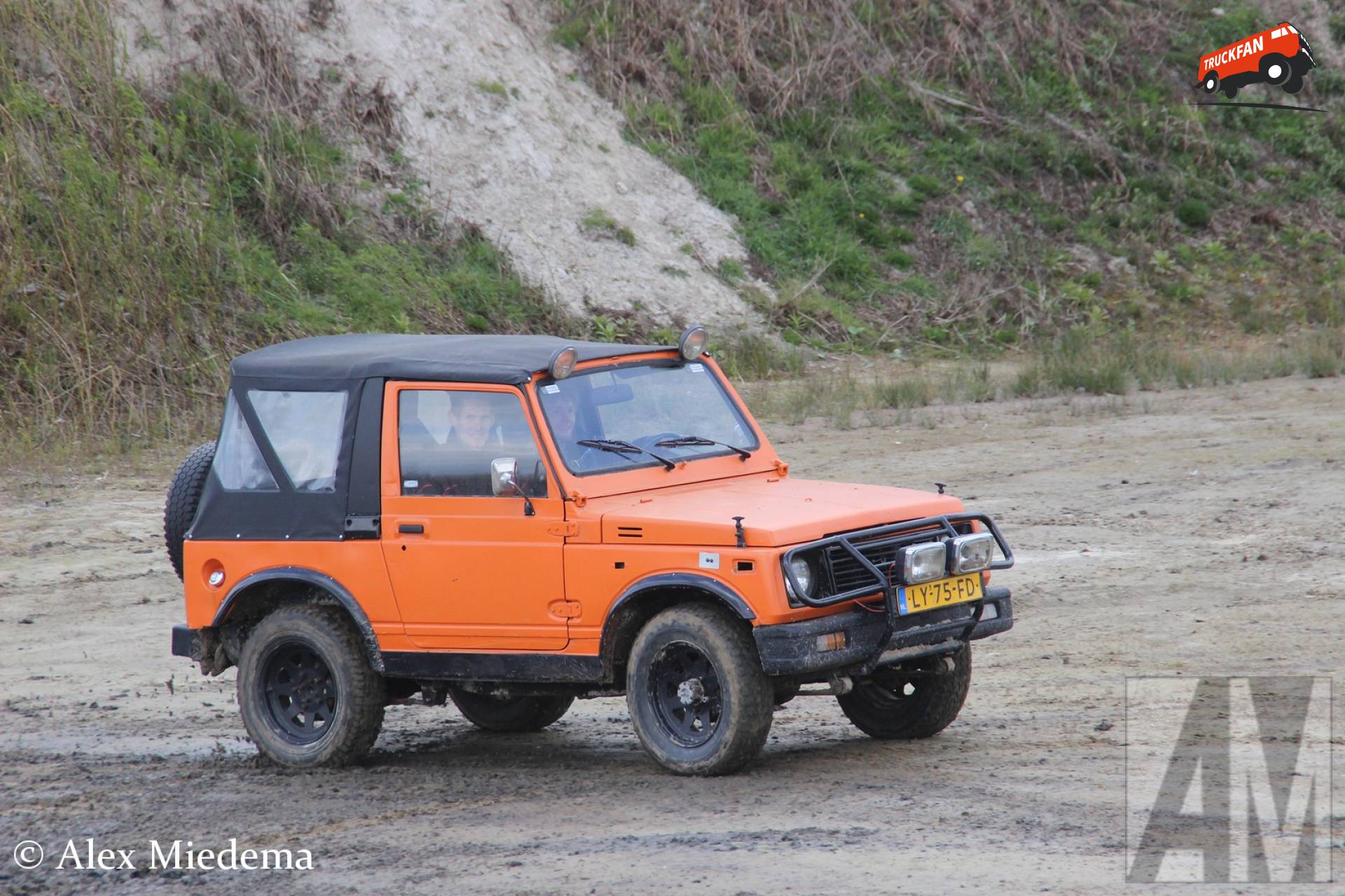 Suzuki Samurai