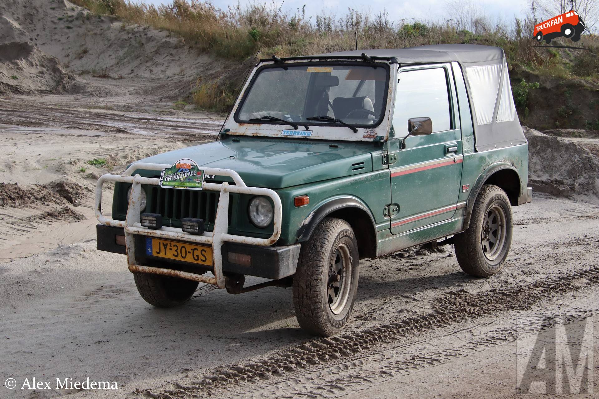 Suzuki Samurai