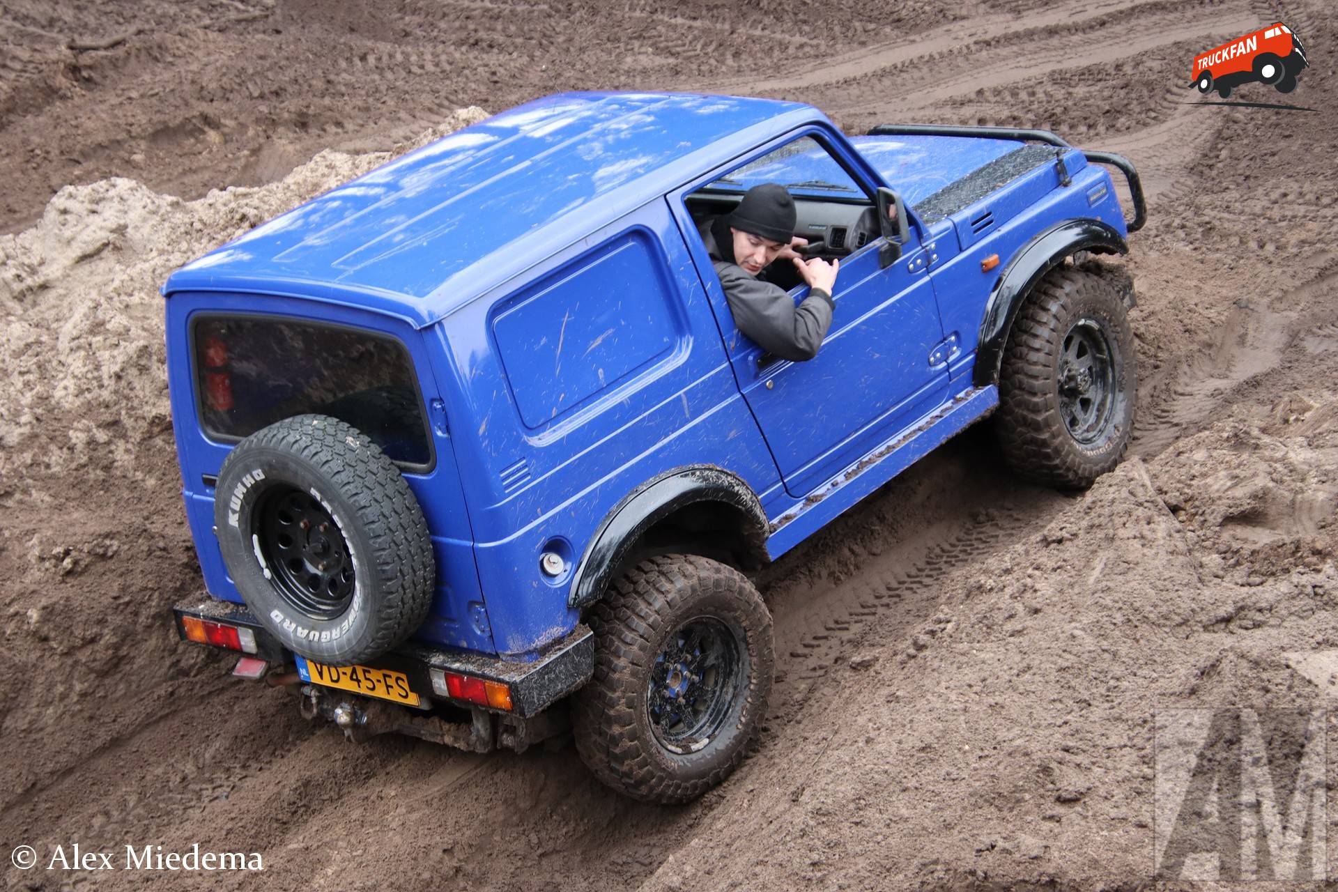 Suzuki Samurai