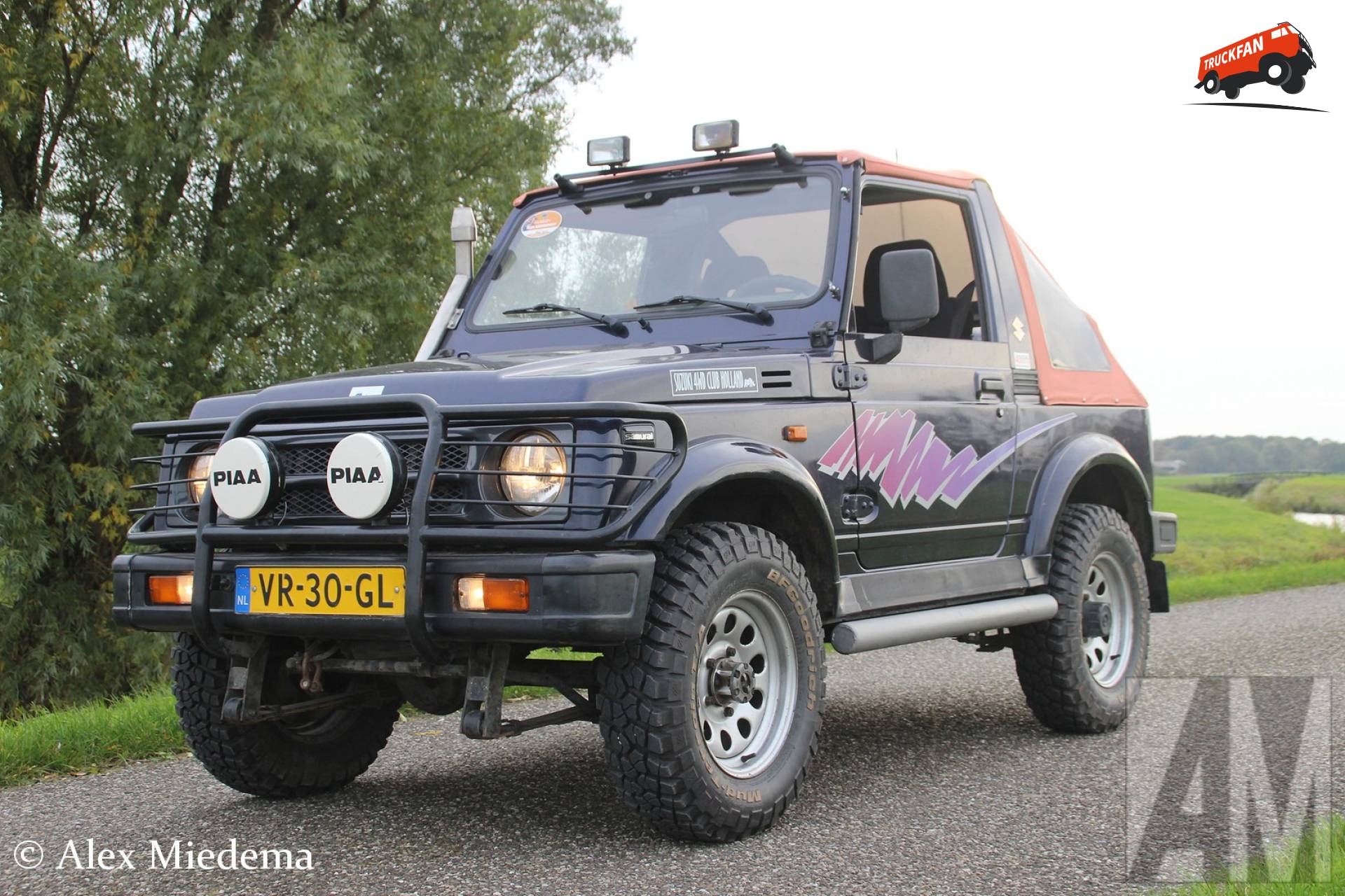 Suzuki Samurai