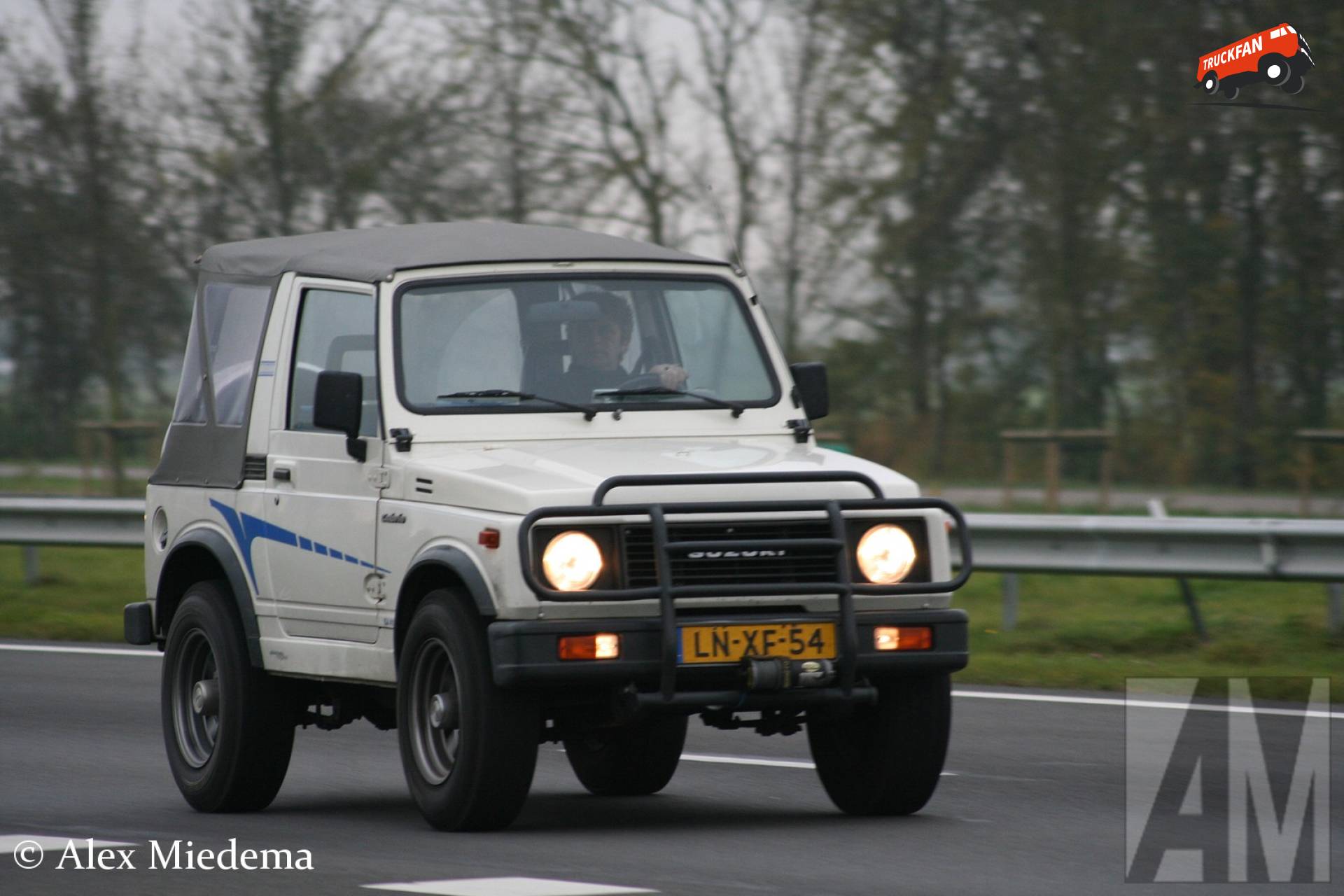 Suzuki Samurai