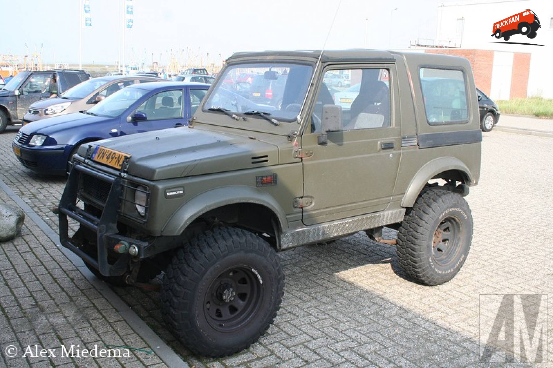 Suzuki Samurai