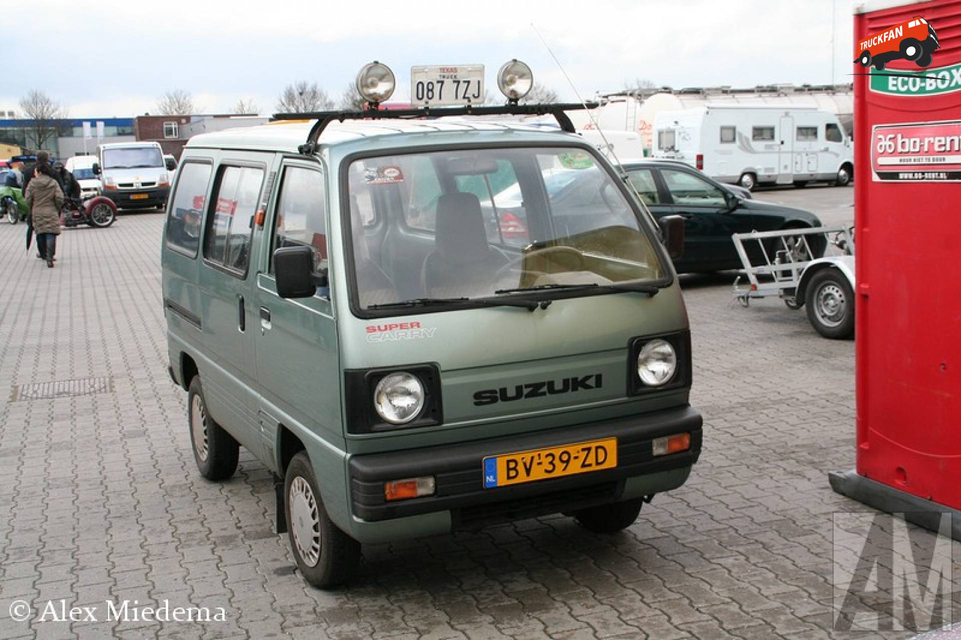 Suzuki Carry