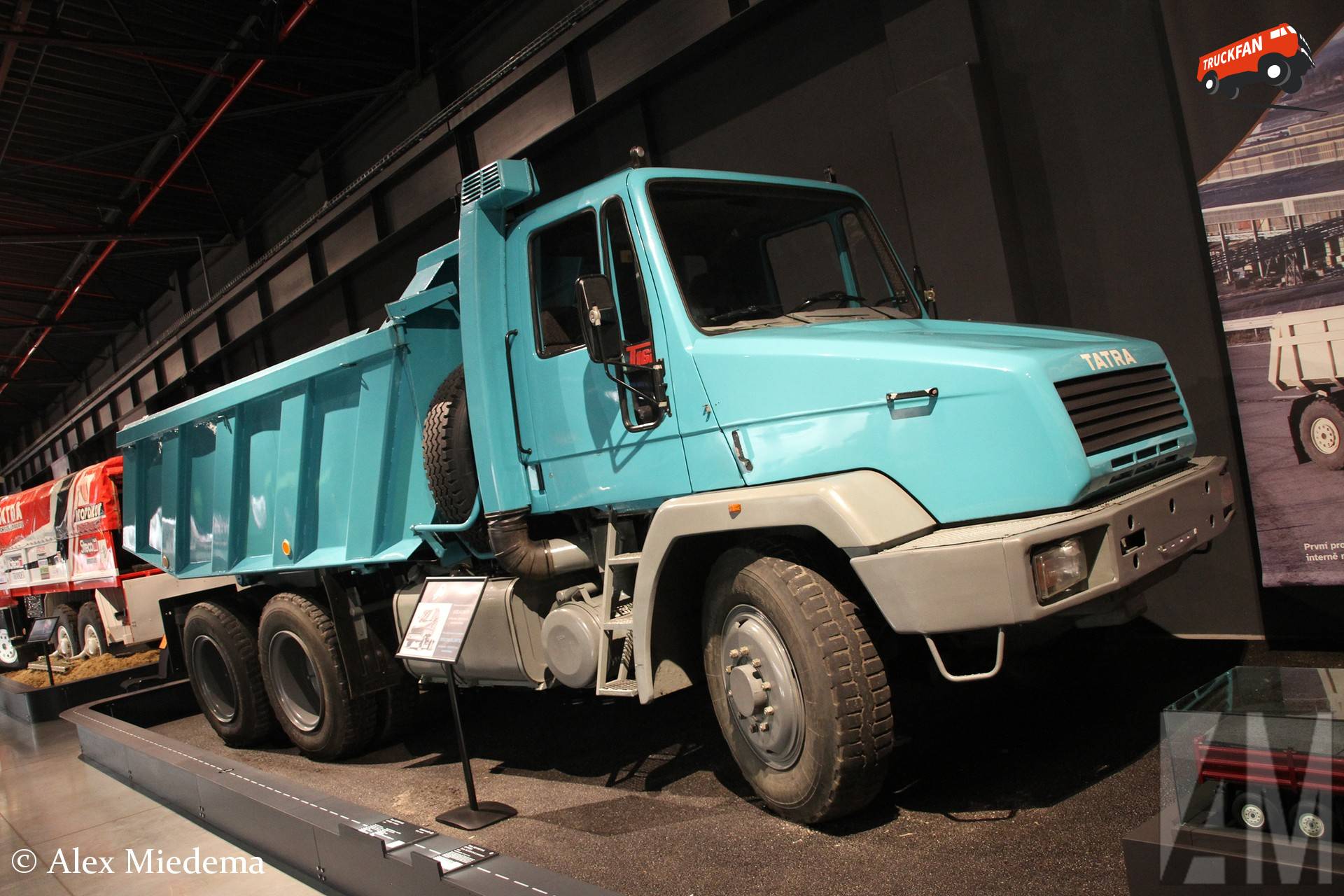 Tatra T162