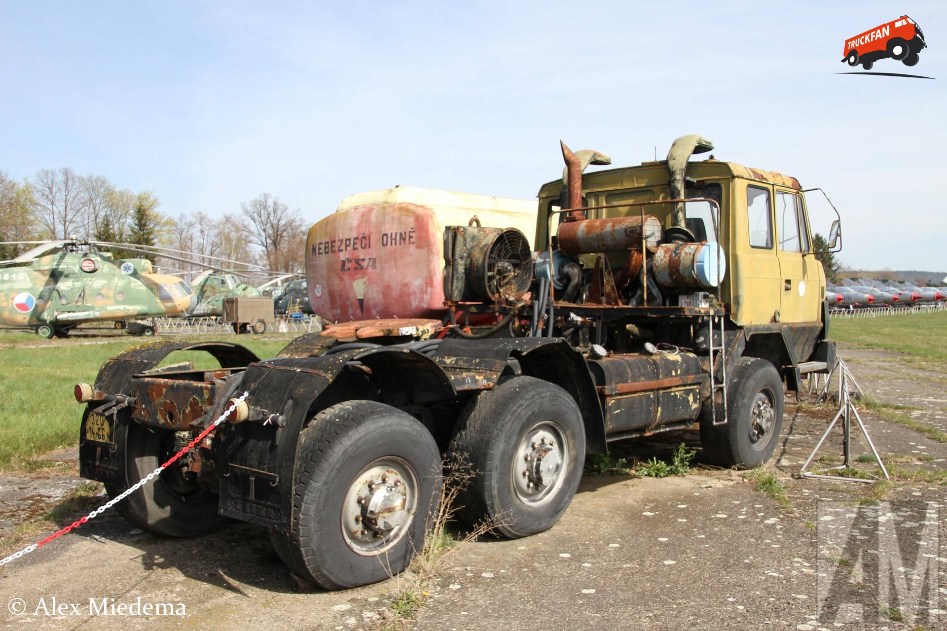Tatra T815