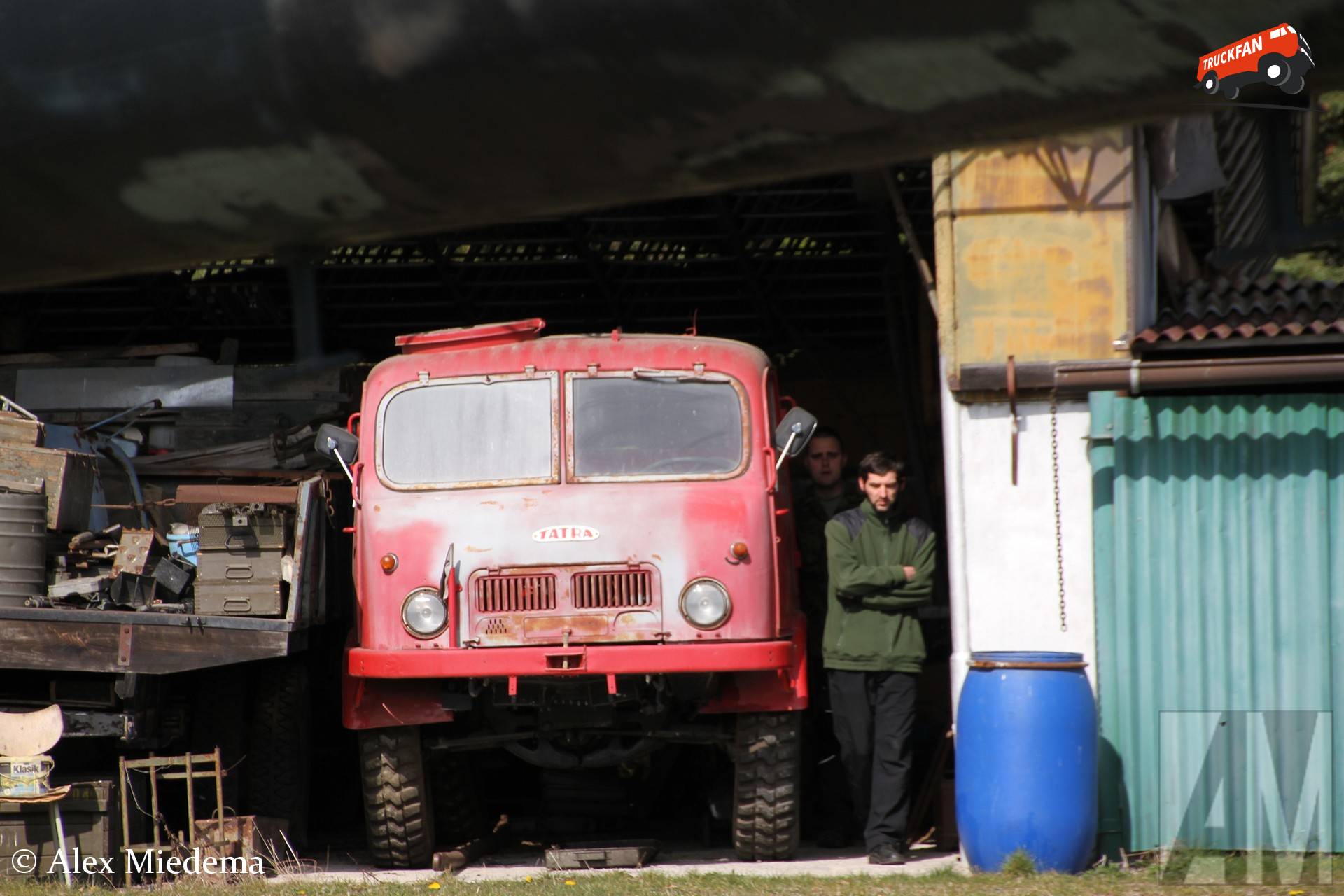 Tatra T805