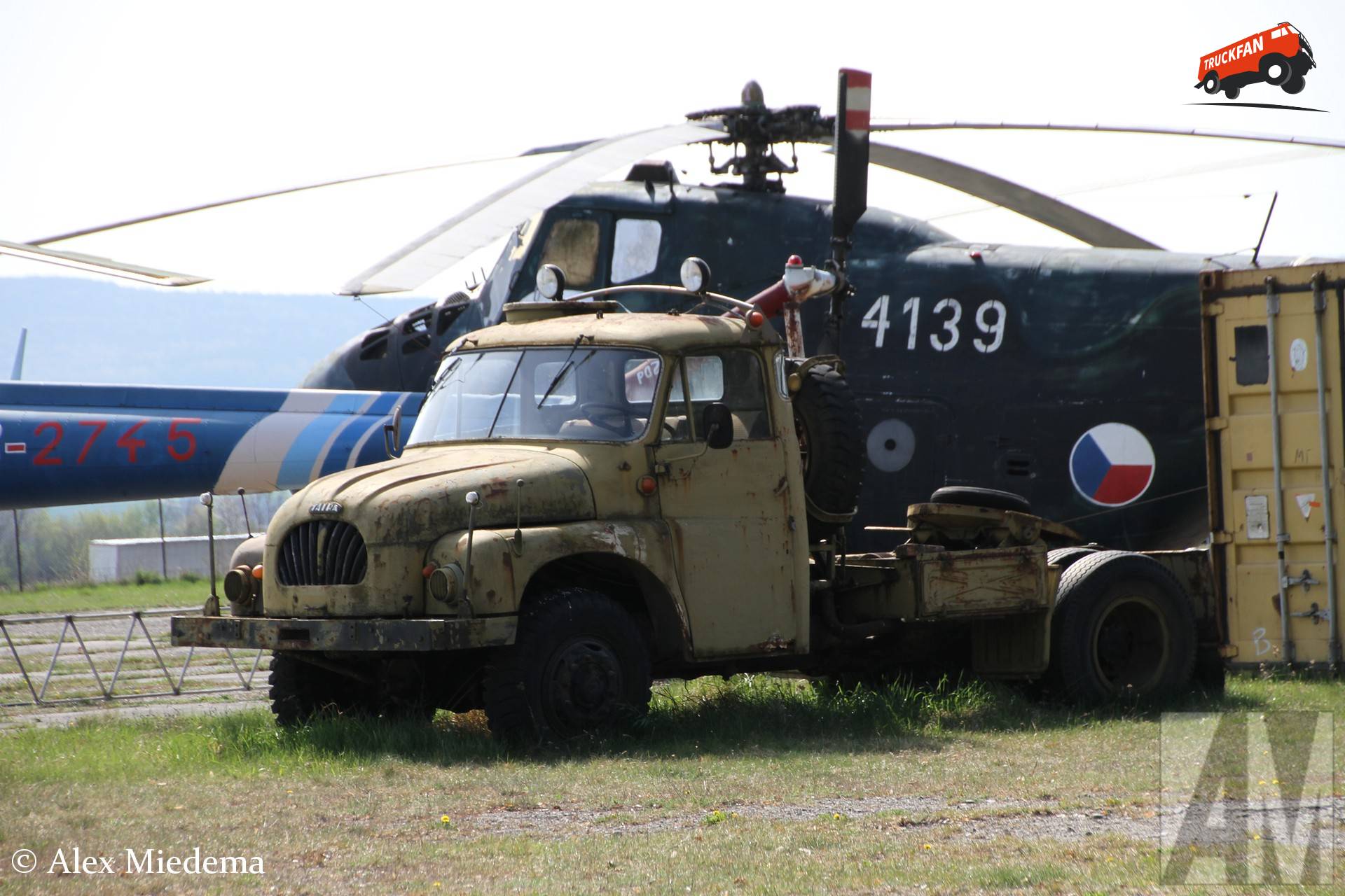 Tatra T138