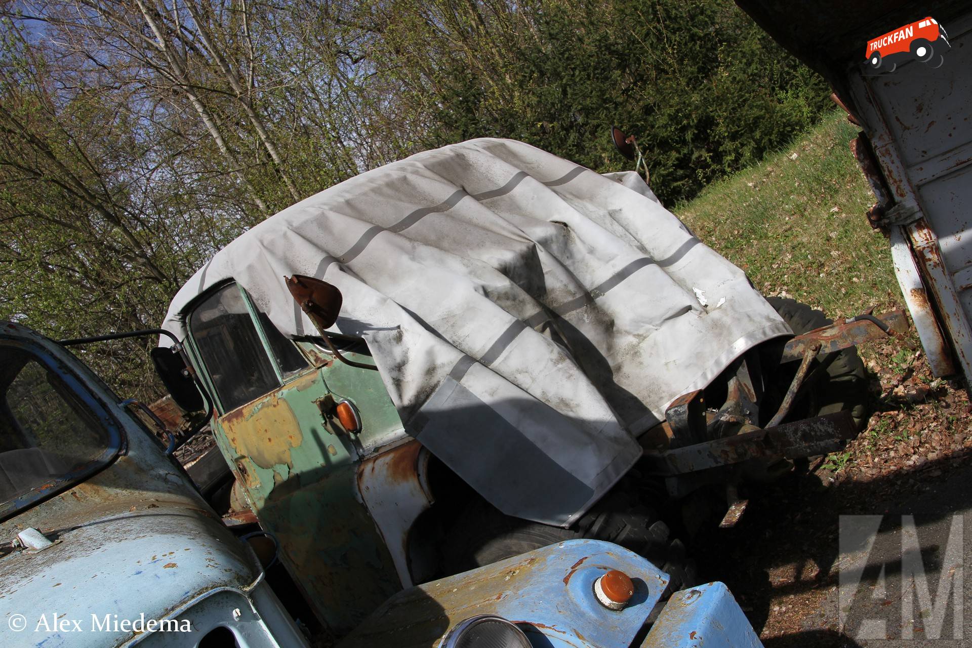 Tatra T138