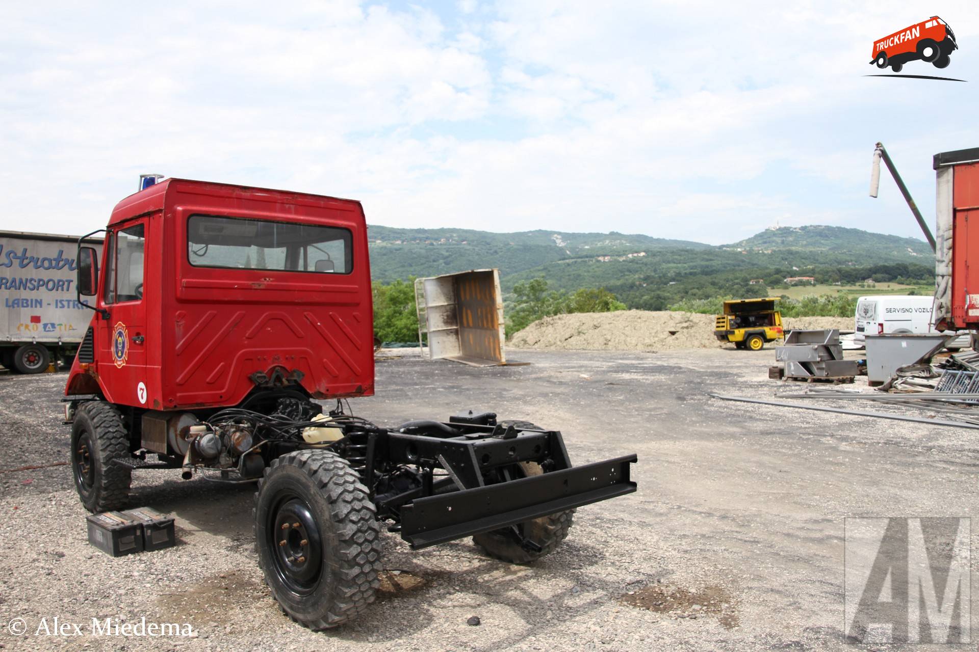 Unimog U100L