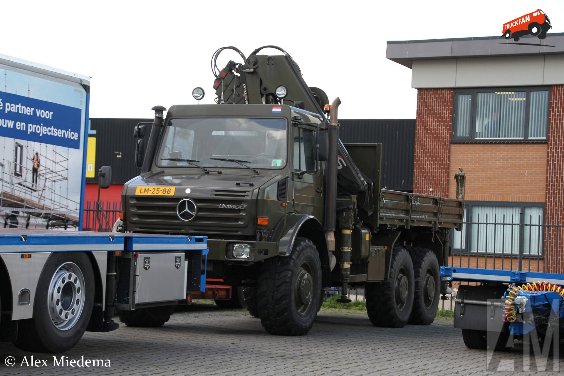 Unimog U2450L