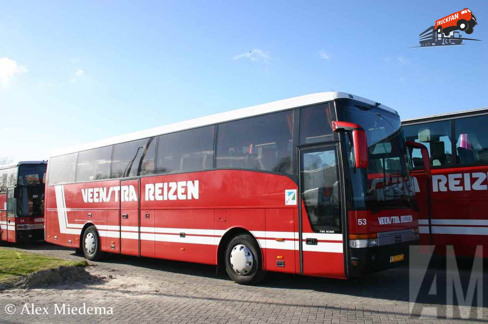 Van Hool T915 Acron