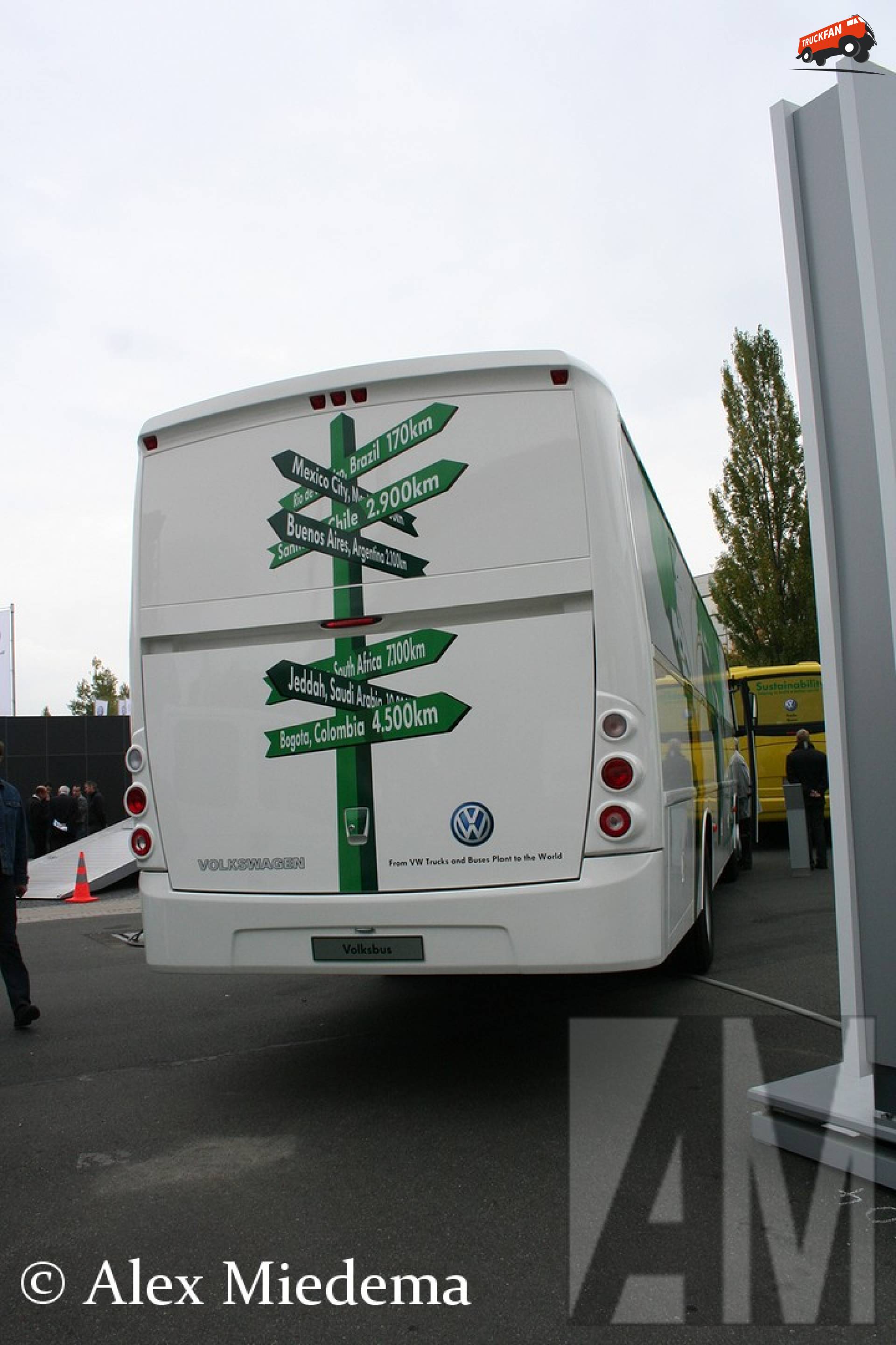 Volksbus touringcar