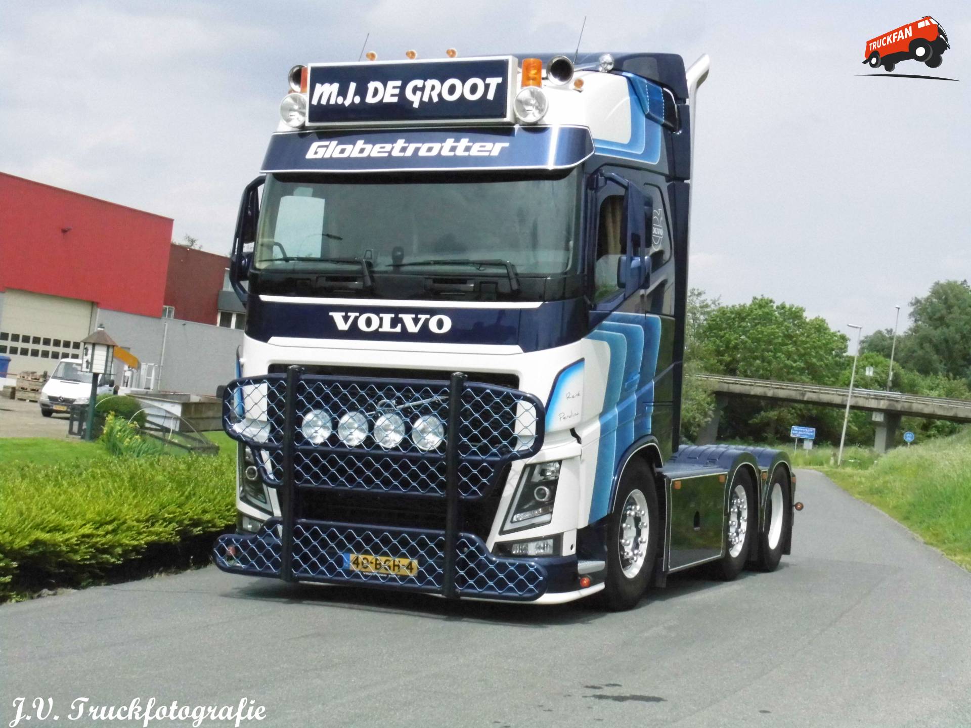 Volvo fh16 вес