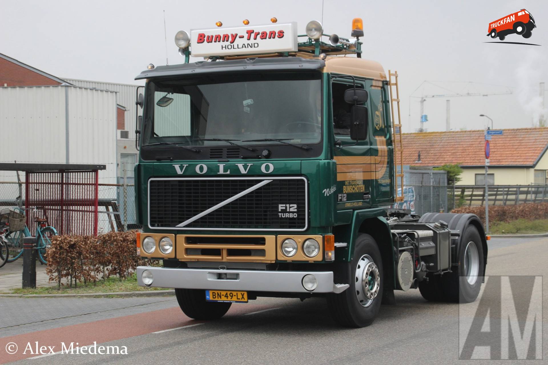 Volvo F12
