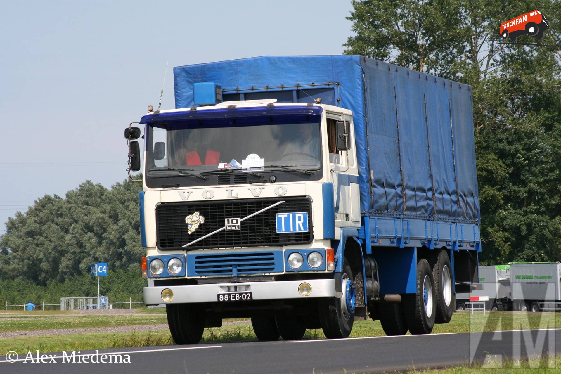 Volvo F10
