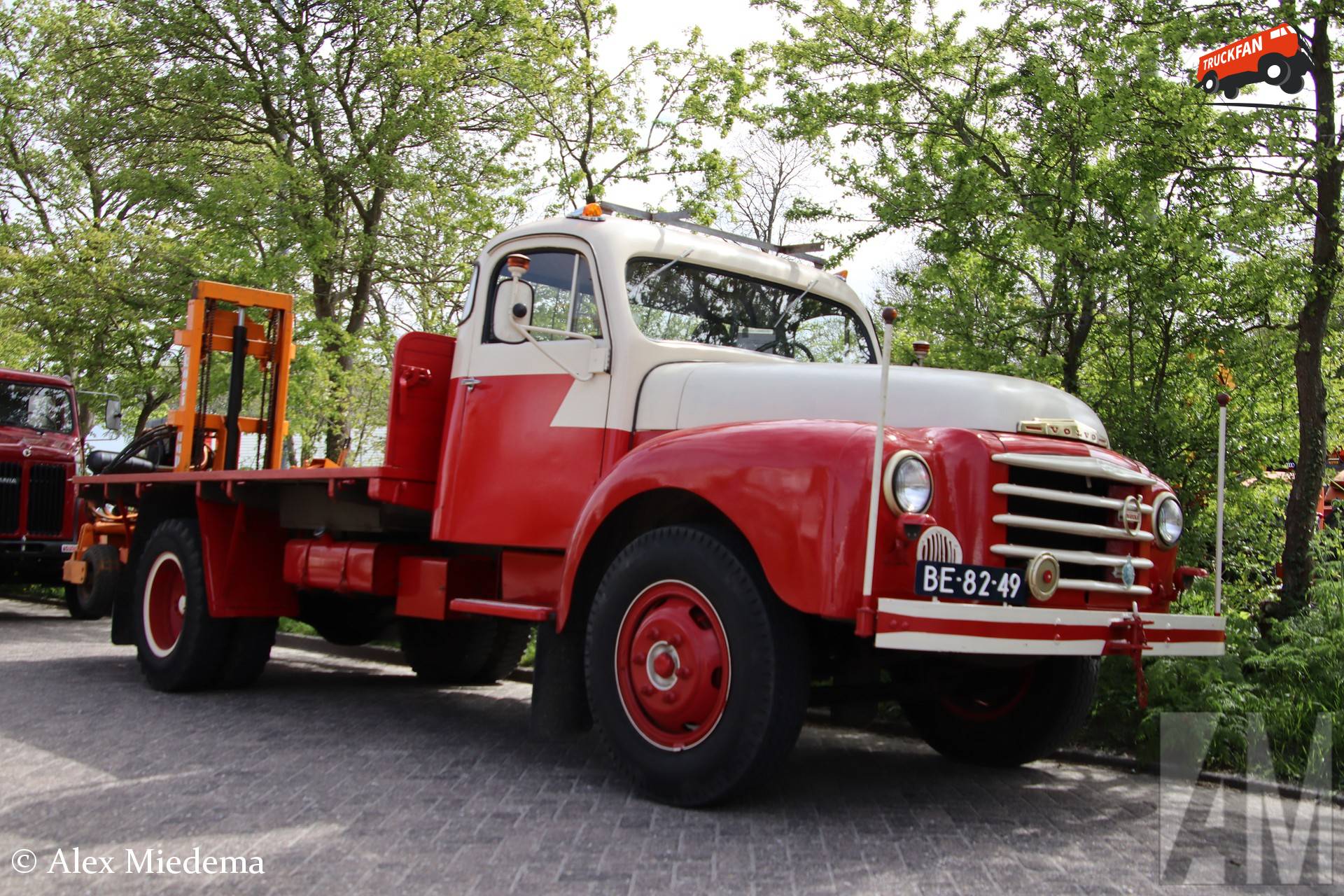 Volvo L375