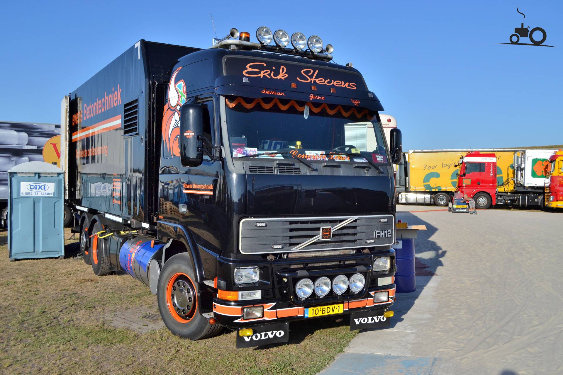 Foto Volvo FH12 1st Gen #1488670 - TruckFan