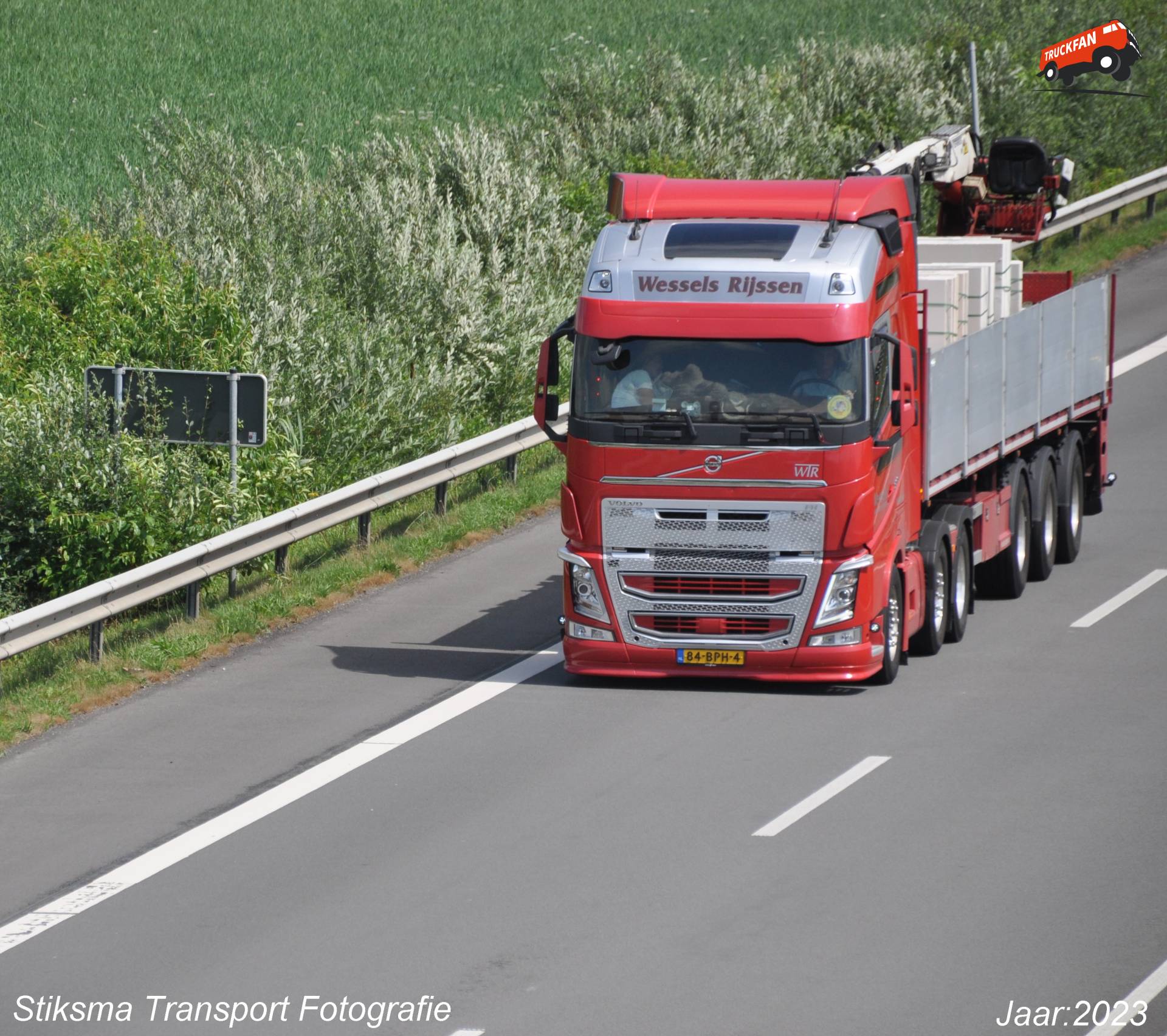 Foto Volvo FH Van W. Wessels Rijssen B.V. - TruckFan