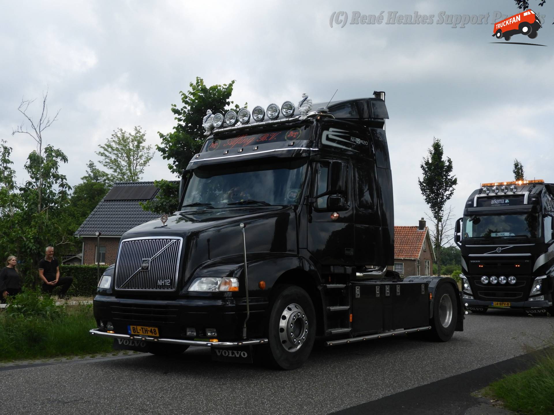 Volvo NH12