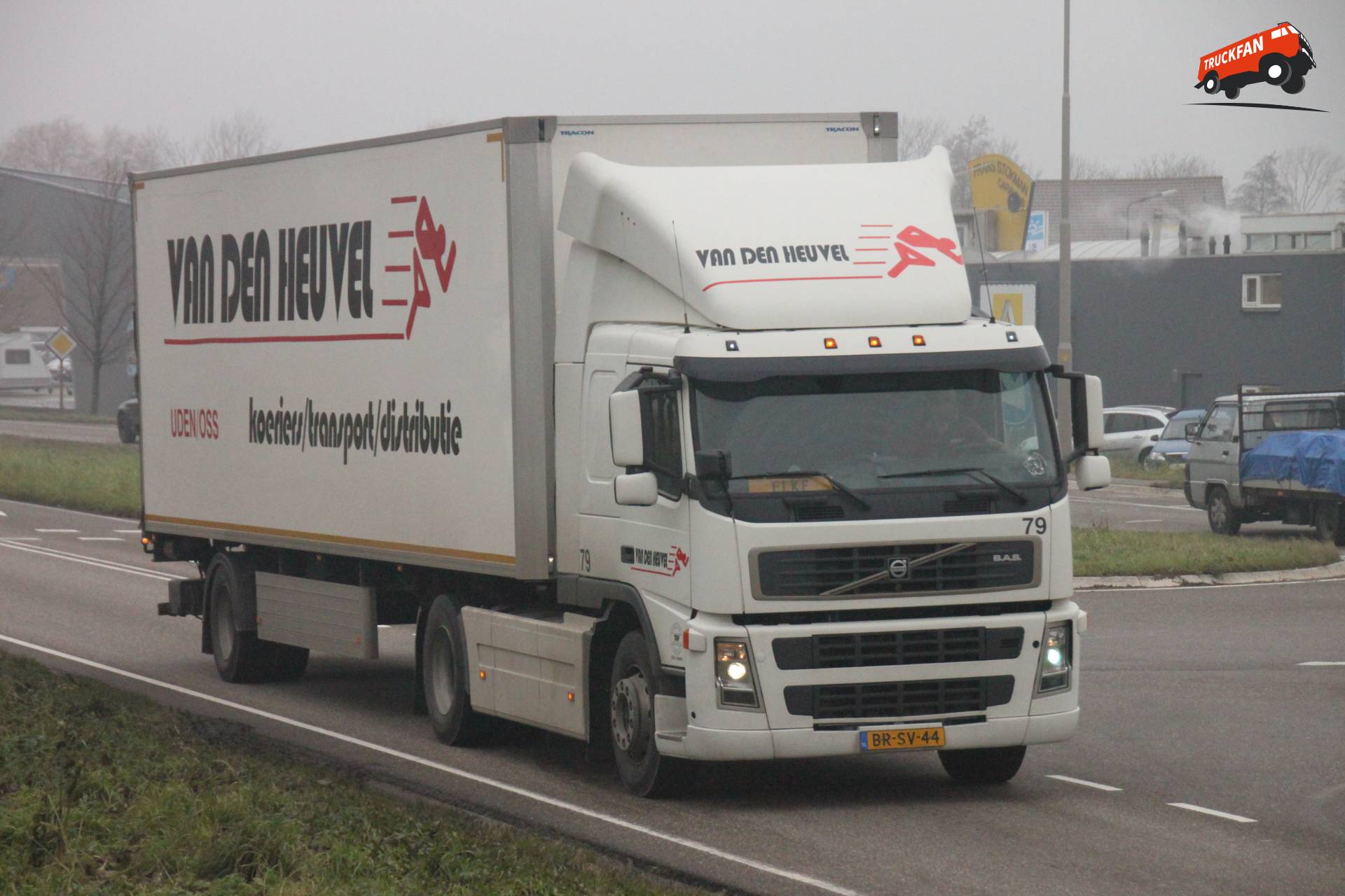 Volvo FM9