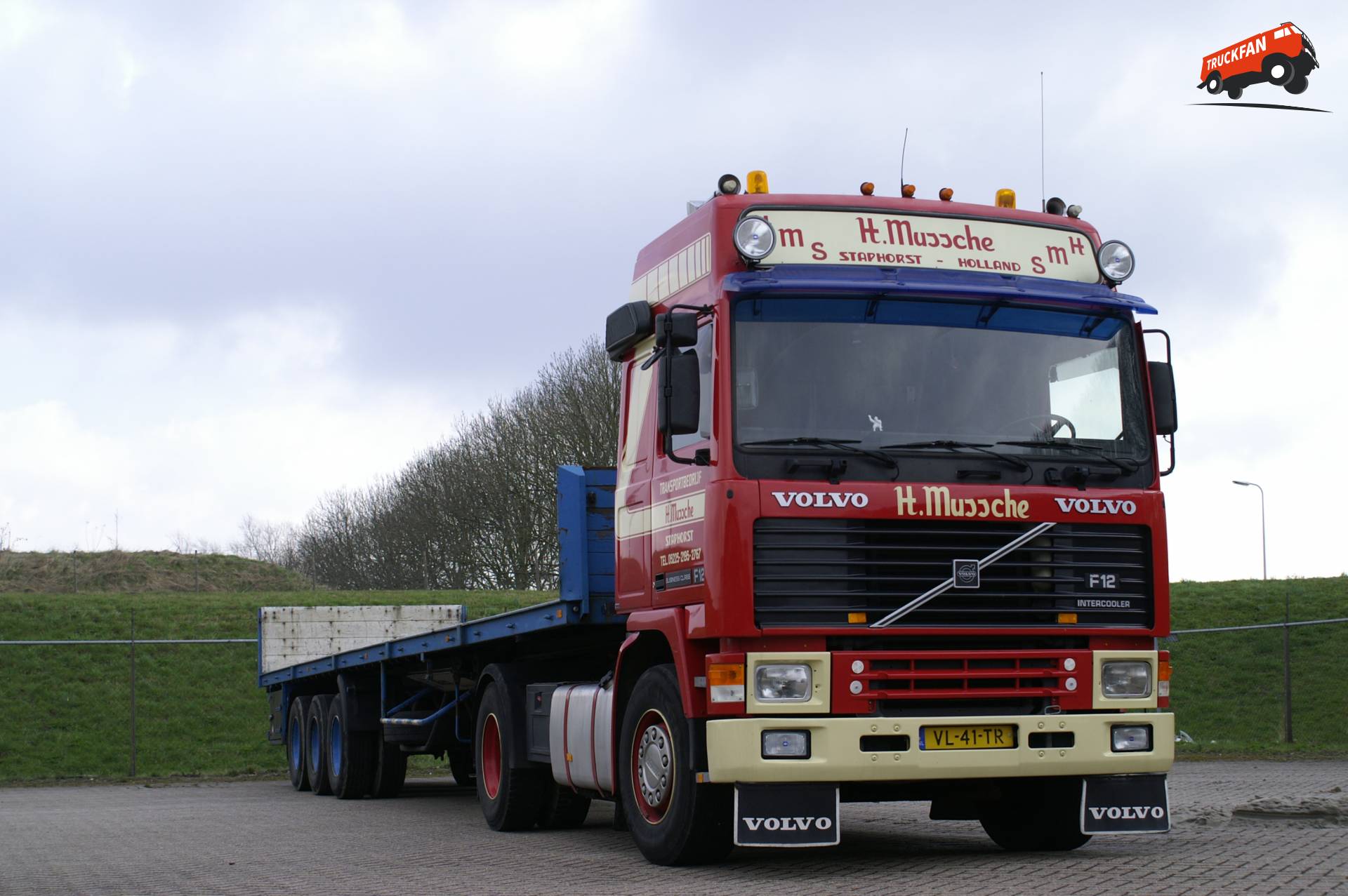 Volvo F12