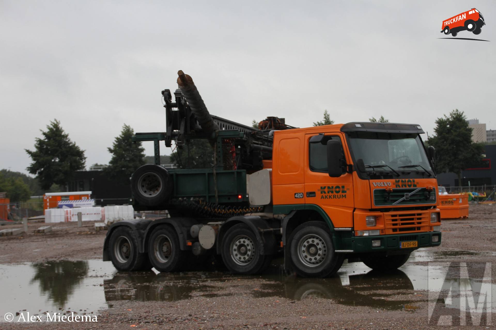 Volvo FM12 1st gen
