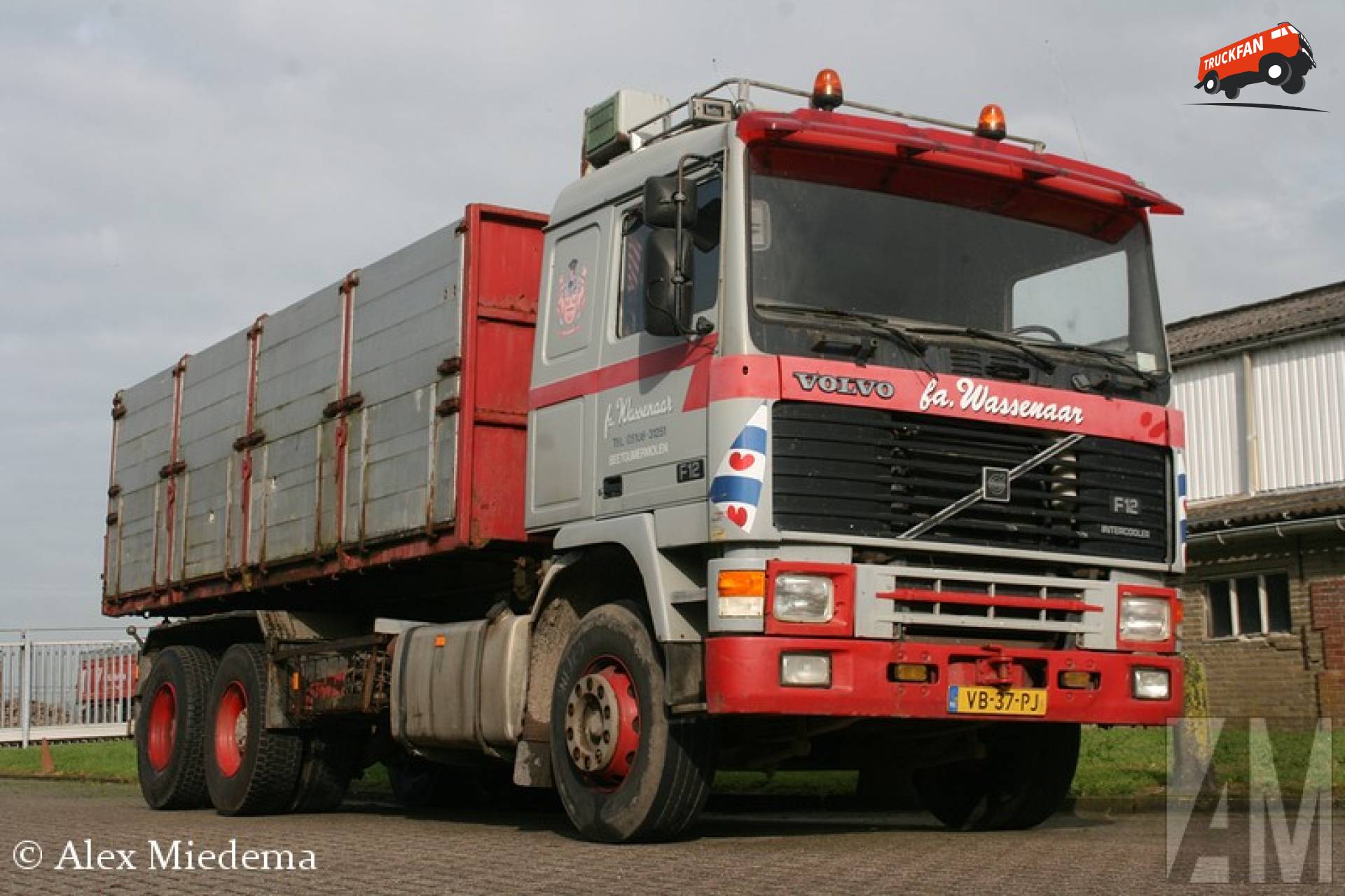 Volvo F12
