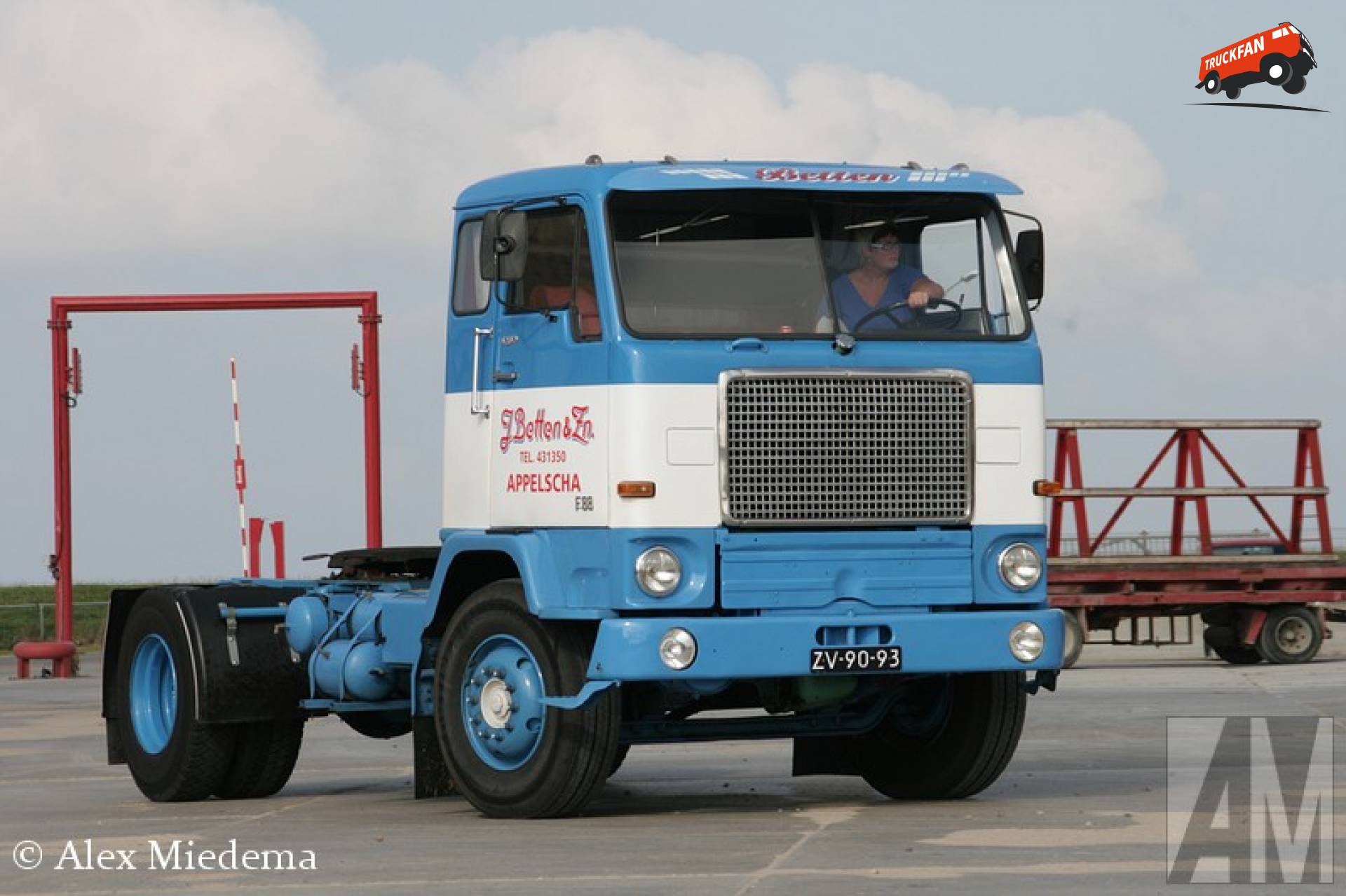 Volvo F88