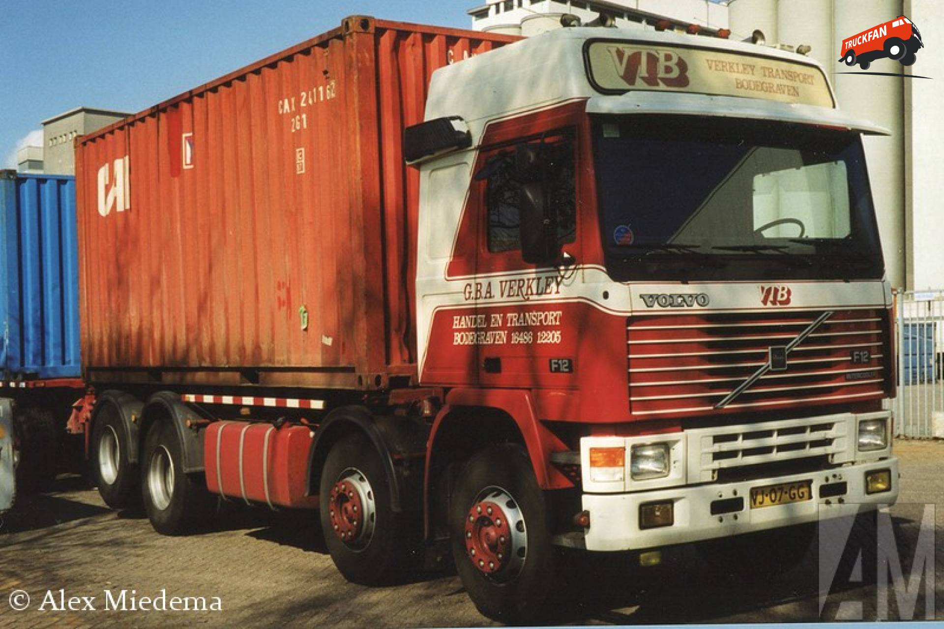 Volvo F12