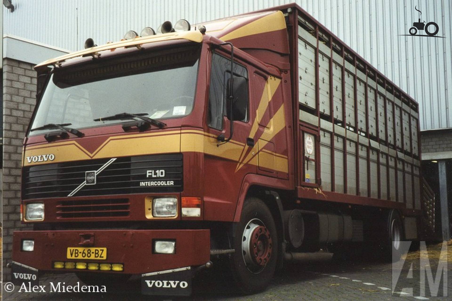 Volvo FL10