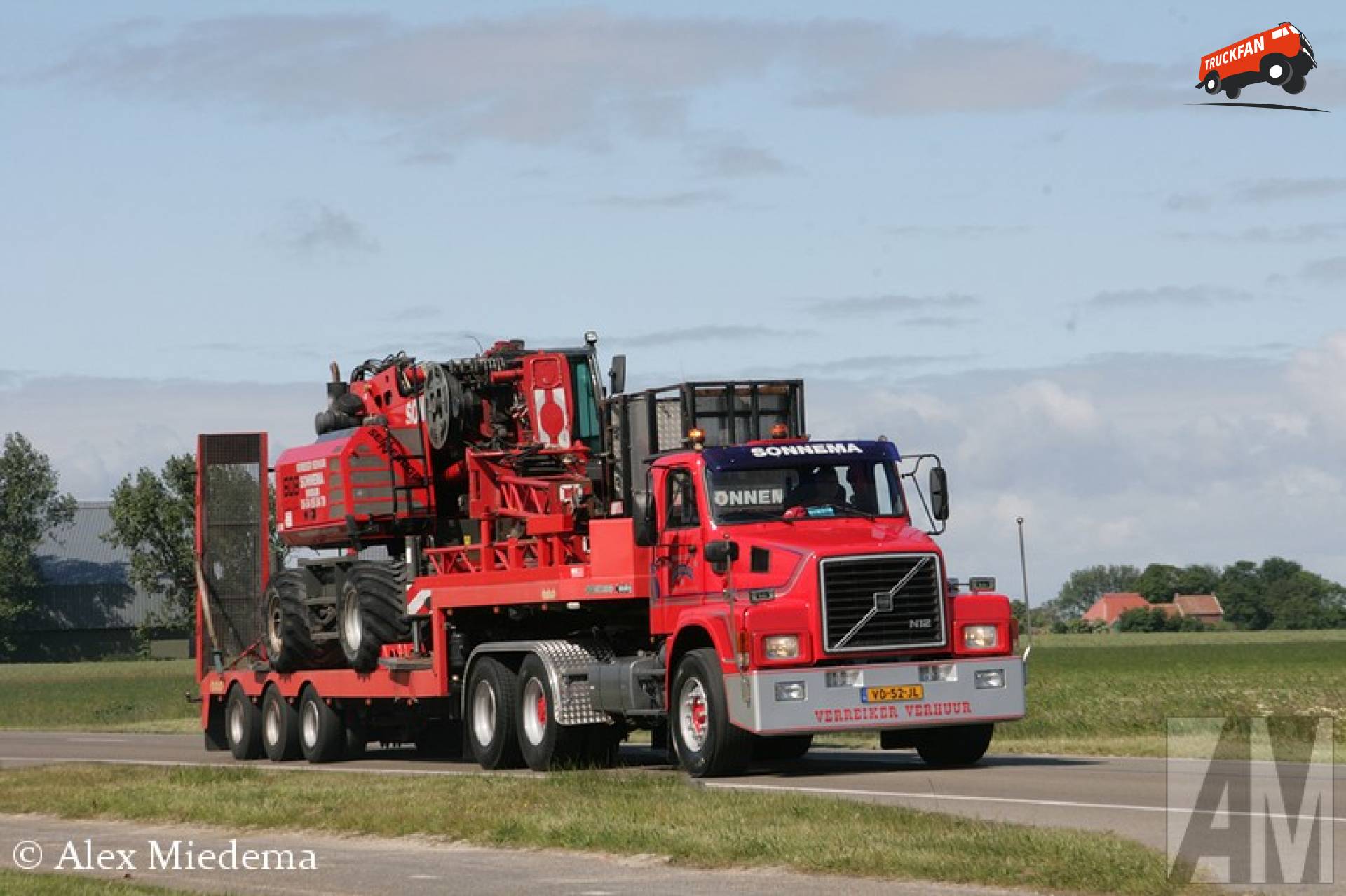 Volvo N12