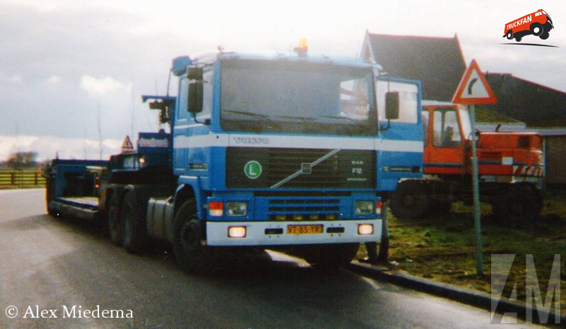 Volvo F12