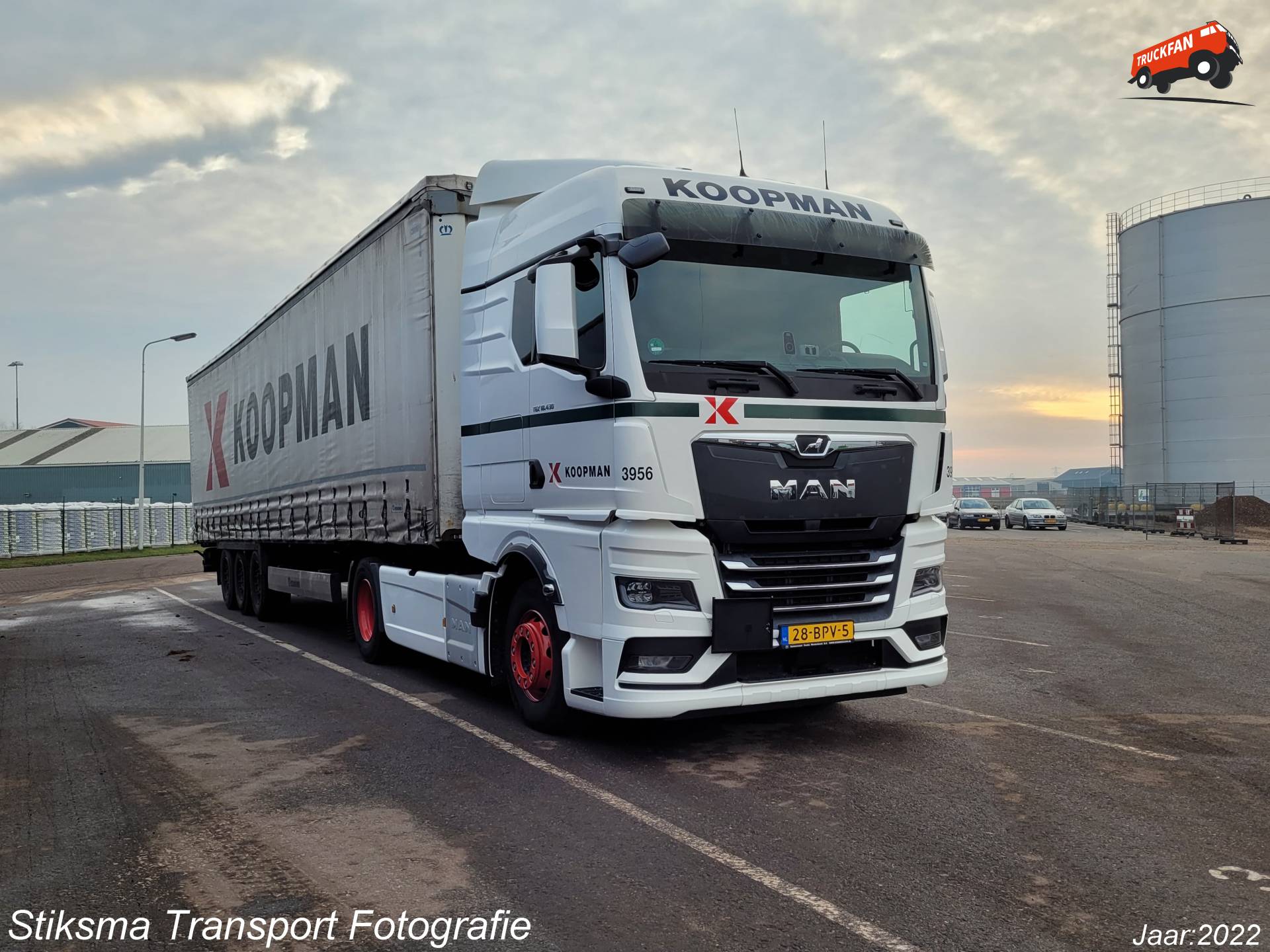 Foto vrachtwagen M.A.N. van Koopman Distributie B.V. - TruckFan