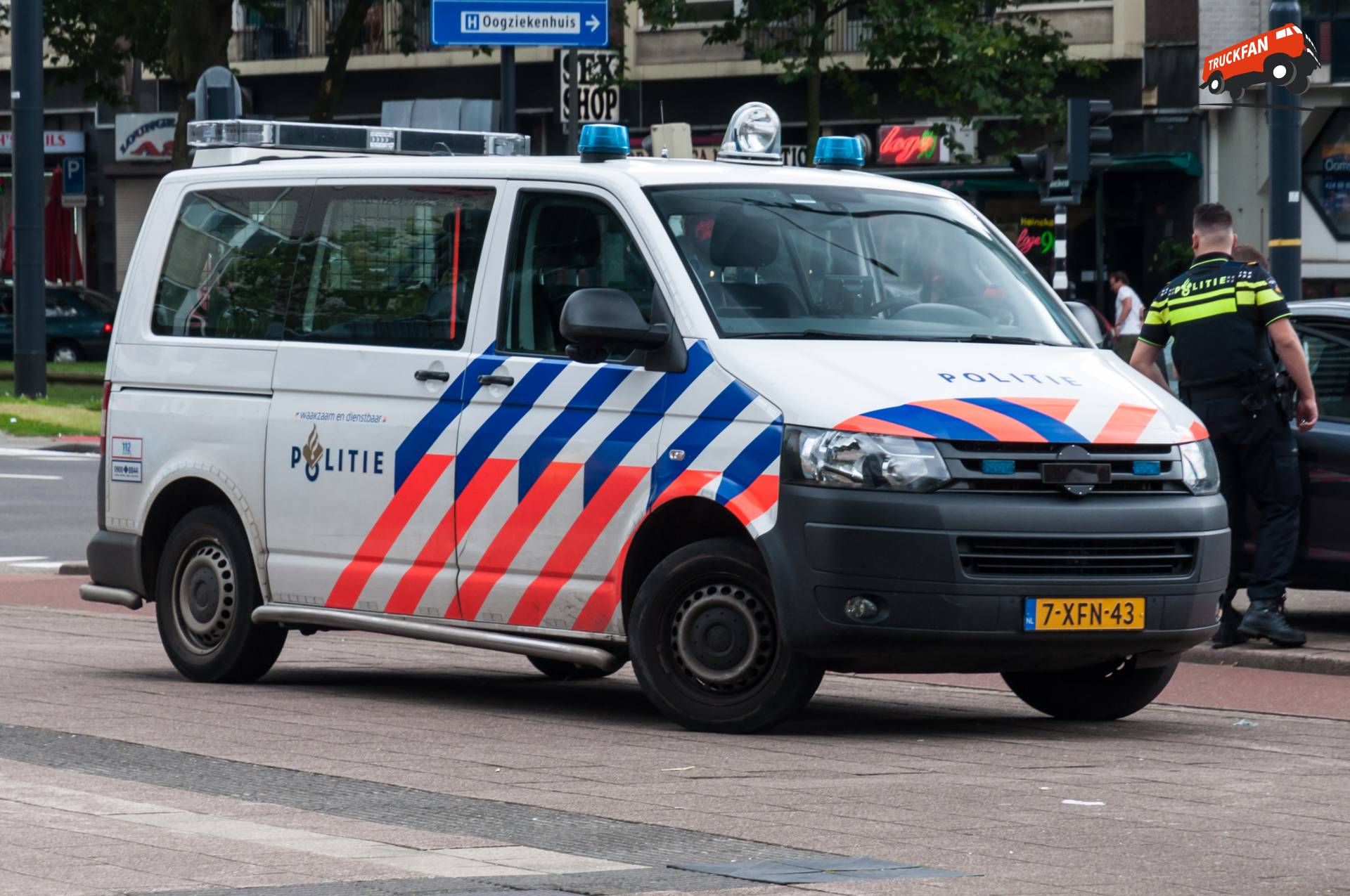 Foto VW Transporter T5 van Politie