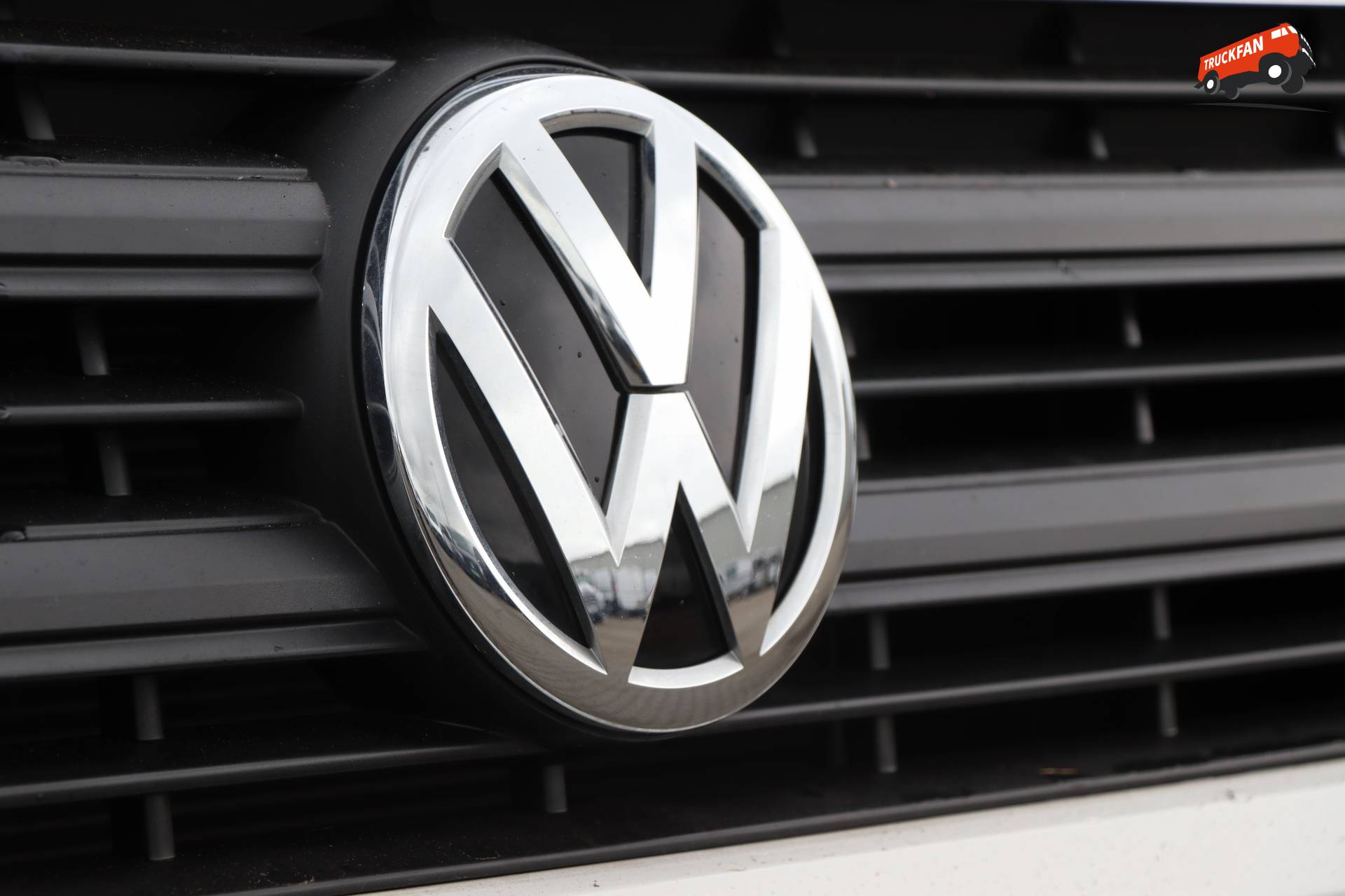 VW logo