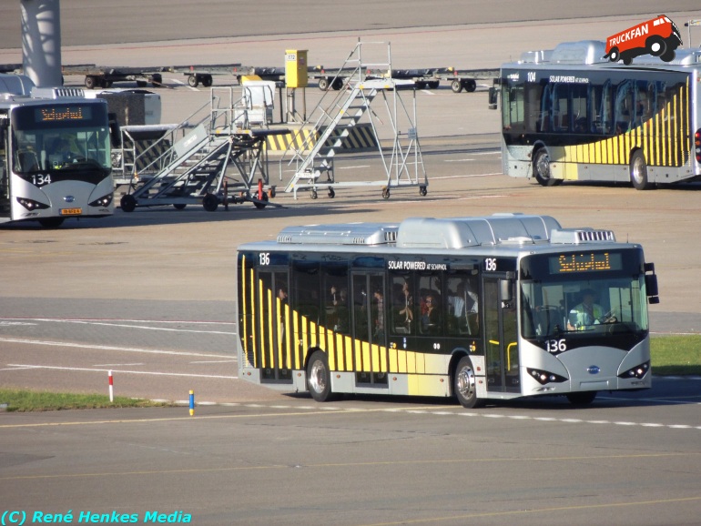 Foto BYD EBus 12 Van Amsterdam Airport Schiphol