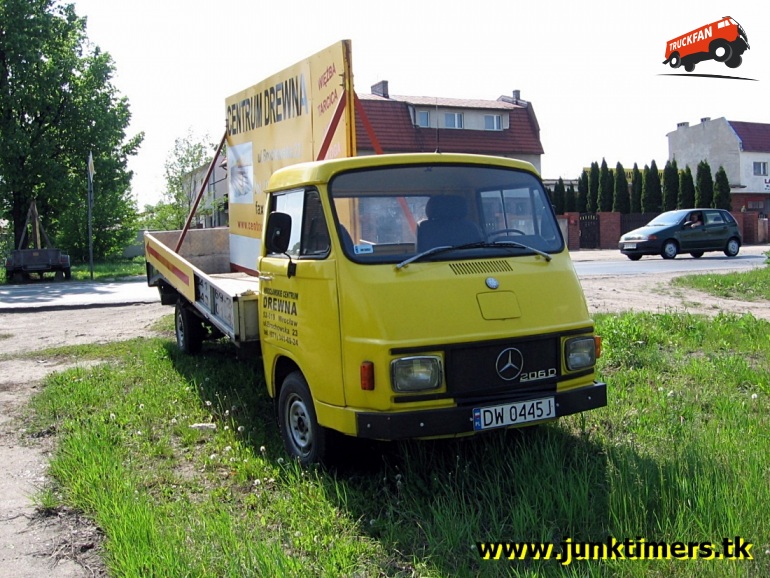 Foto Mercedes-Benz L206D #1028717 - TruckFan