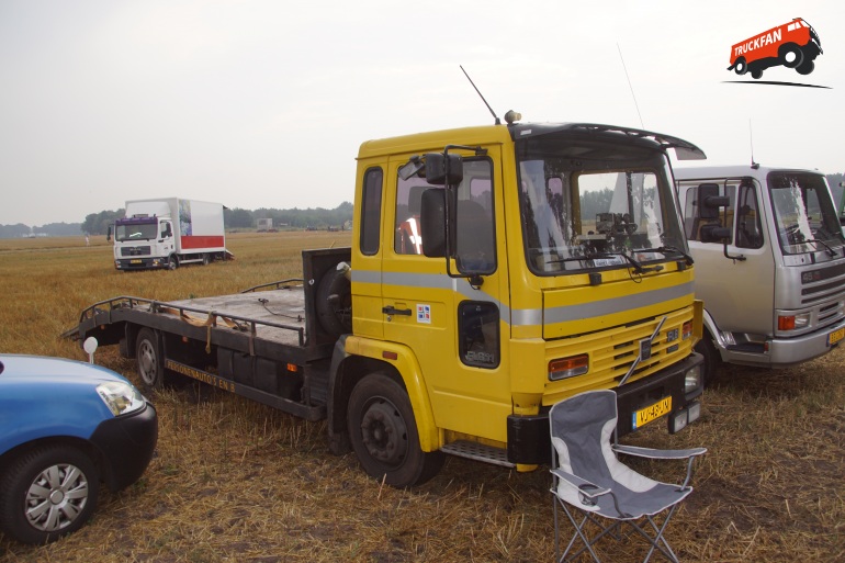 Volvo fl6 фото